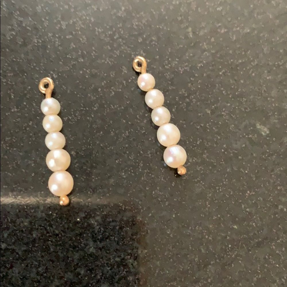 Pearl earrings